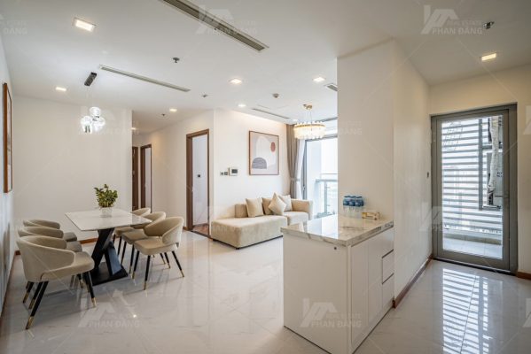Vinhomes Central Park được thiết kế theo phong cách hiện đại,